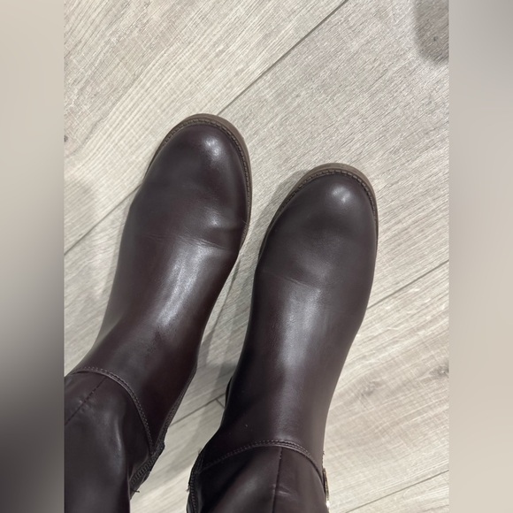 Tommy Hilfiger Boots - Picture 4 of 13